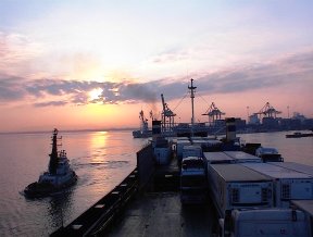 zonsopkomst boven Haifa